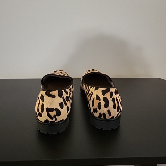 Mee Too Flat Leopard Print - Picture 2 of 4